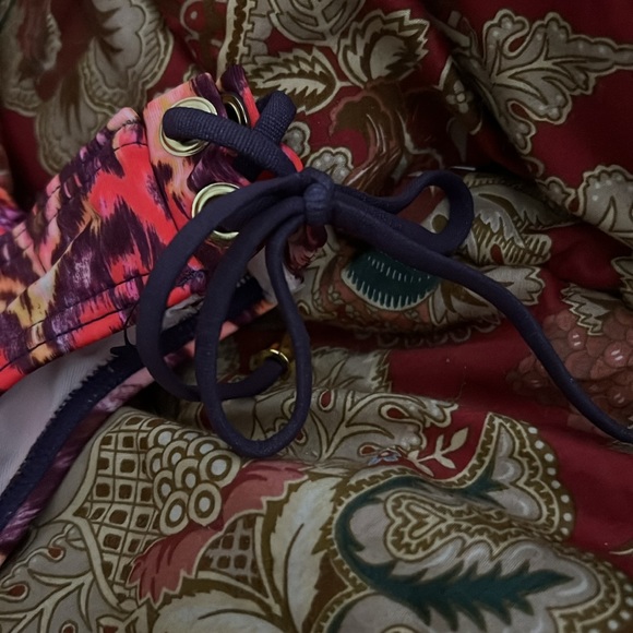 NWT victorias secret bikini bottom size: S - Picture 3 of 7